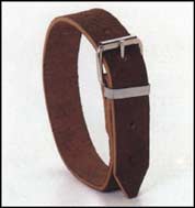 COLLAR OVEJAS CUERO CON HEBILLA 3 cm.